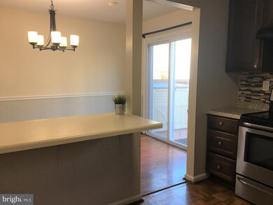 6009 Sweet Dale Ct, Springfield, VA 22152 - photo 7