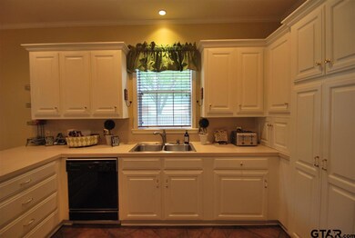 5109 Katie Dr, Tyler, TX 75703 - photo 5