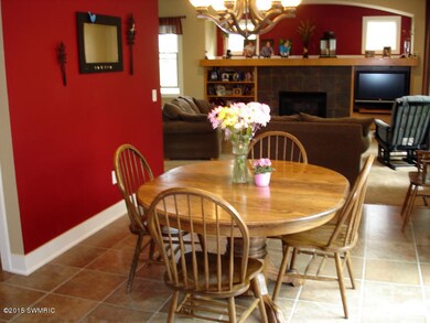 Dining Area1