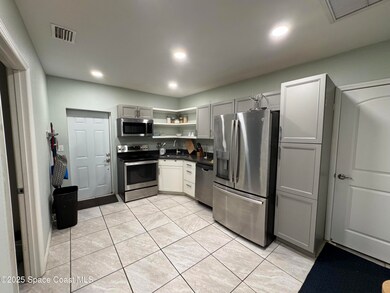 1002 Brothers Ave unit 101, Melbourne, FL 32901 - photo 4