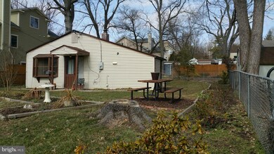 9 Webb Rd unit 9, Cabin John, MD 20818 - photo 3