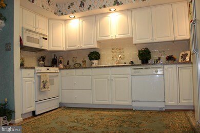 102 Mercer Ct unit 22 2A, Frederick, MD 21701 - photo 6