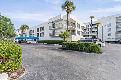 1616 Ocean Dr unit 102, Vero Beach, FL 32963 - photo 2