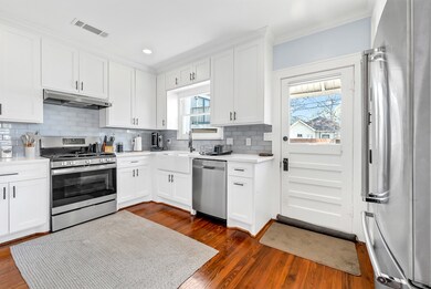 916 W Cottage St, Houston, TX 77009 - photo 7