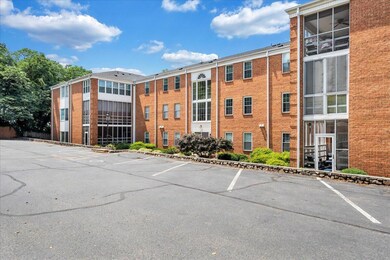 03-MIB00902