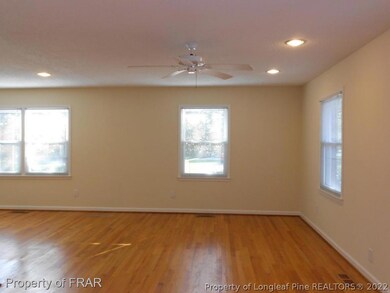 2424 Dartmouth Dr, Fayetteville, NC 28304 - photo 4