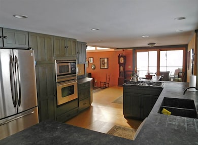 360 Shepard Ln, Town of Rockingham, VT 05154 - photo 2