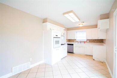 3933 NW 52nd St, Oklahoma City, OK 73112 - photo 7