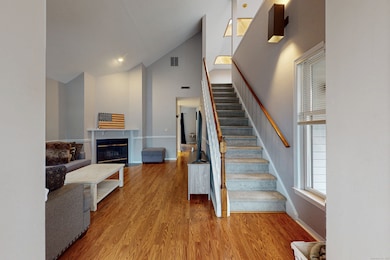 20 Raymond Place unit 3-14B, Danbury, CT 06810 - photo 2