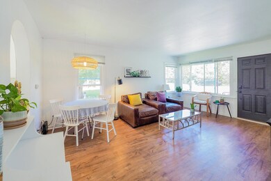232 S Barker-108