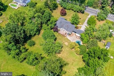 1901 Briggs Chaney Rd, Silver Spring, MD 20905 - photo 3