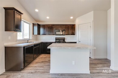 8701 S Hoban Ave, Kuna, ID 83634 - photo 3