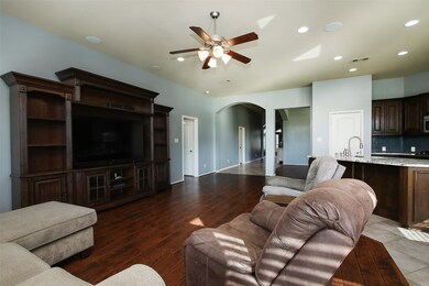 31802 Oak Thicket Ct, Conroe, TX 77385 - photo 6