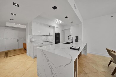 The Beach Club unit 4704, Hallandale Beach, FL 33009 - photo 3