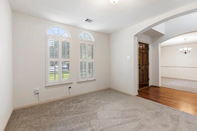 31647 Trails Park Ln, Conroe, TX 77385 - photo 6