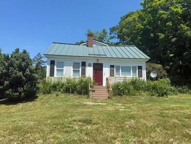 37 Hemlock St, Sabattus, ME 04280 - photo 2