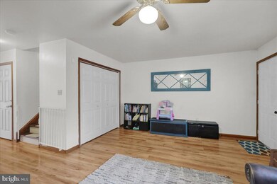 264 Arlington St, Reading, PA 19611 - photo 5