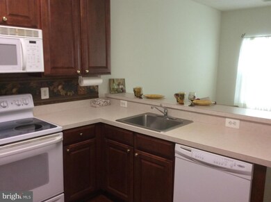 305 Willrich Cir unit C, Forest Hill, MD 21050 - photo 3