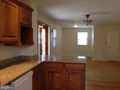 57 Wentworth Ln, Bryn Mawr, PA 19010 - photo 3