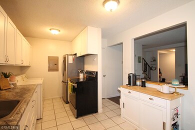 2543 Unity Ave N, Golden Valley, MN 55422 - photo 5