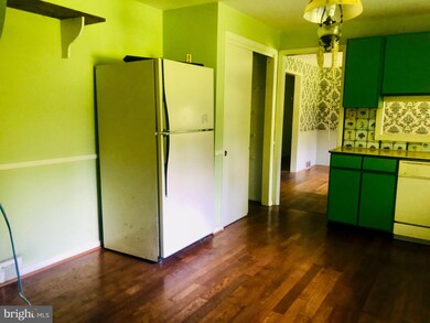 2729 Furlong Rd, Doylestown, PA 18902 - photo 7