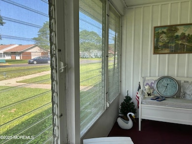 1183B Clydebank Ct unit 1183B, Lakewood, NJ 08701 - photo 5