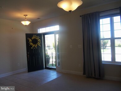 784 Raven Ave, Gaithersburg, MD 20877 - photo 3