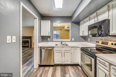 20023 Gateshead Cir, Germantown, MD 20876 - photo 4