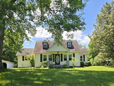 118 Bone Cave Rd, Rock Island, TN 38581 - photo 3