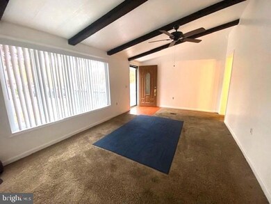 21 Acorn Ln, Boyertown, PA 19512 - photo 4