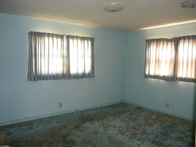 1621 Bert Dr, Wichita Falls, TX 76302 - photo 4