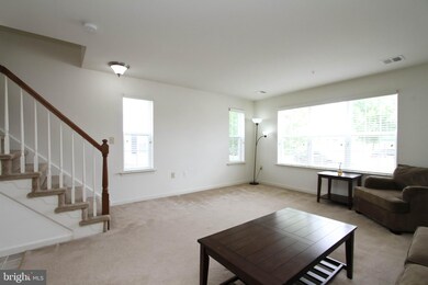 2010 Berkeley Dr, Pennsburg, PA 18073 - photo 5