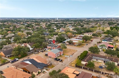 Bird's eye view Of Raynee's Condominium