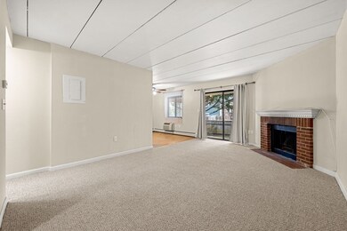 11 Barton Square unit 103, Salem, MA 01970 - photo 4