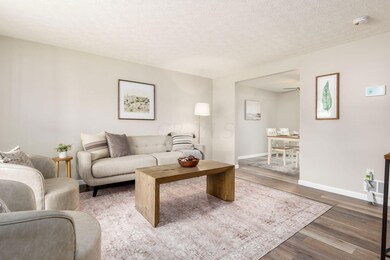 732 Cherrymonte Dr, Columbus, OH 43228 - photo 6