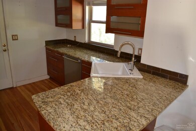 1254 NE 6th St, Bend, OR 97701 - photo 3