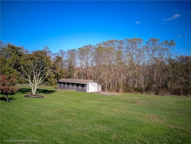 11 Reliance Dr, Bristol, RI 02809 - photo 2