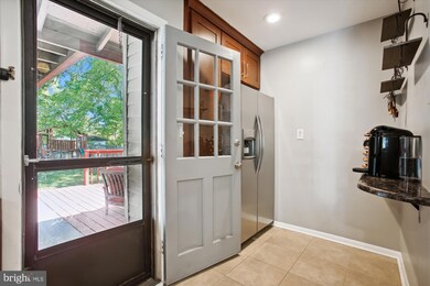 9 Rheims Ct, Sterling, VA 20164 - photo 7