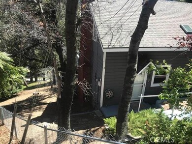 439 Thousand Pines Rd, Crestline, CA 92325 - photo 2