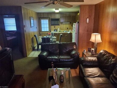 3014 Sherrill Ave, Jamestown, NC 27282 - photo 6