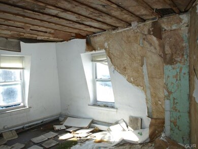 821 Jackson St, Allentown, PA 18102 - photo 6