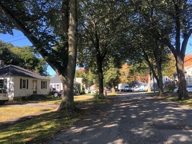 412 Colonial Dr, Portsmouth, NH 03801 - photo 2