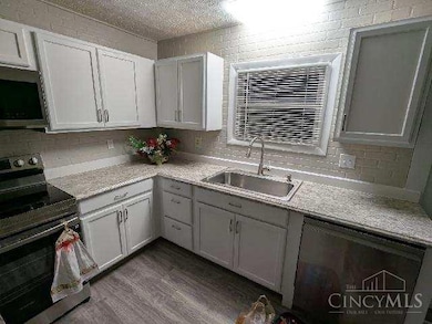 9589 Jackson Runyan Rd, Pleasant Plain, OH 45162 - photo 3