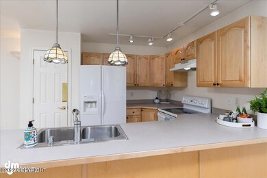 07-Kitchen 20220603-DW-5291