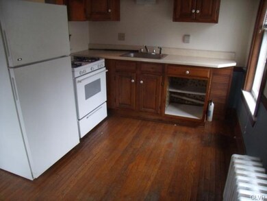 100 Main St unit B, Stockertown, PA 18083 - photo 4