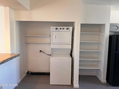 8141 E Daniella Cir, Tucson, AZ 85715 - photo 6