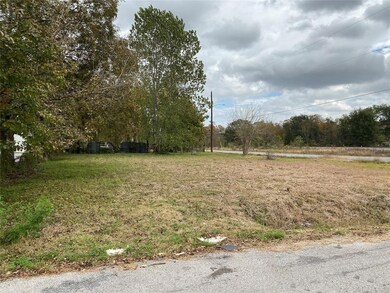 8202 Shady Dr, Houston, TX 77016 - photo 2