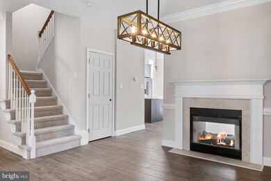 127 Meadow View Ln, Lansdale, PA 19446 - photo 3