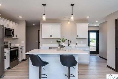 3118 3118 Scotch Ln, Mankato, MN 56001 - photo 6