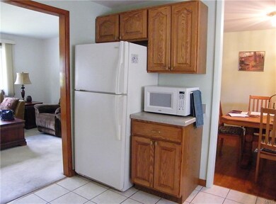 Kitchen - Refrigerator, more oak cabinet space